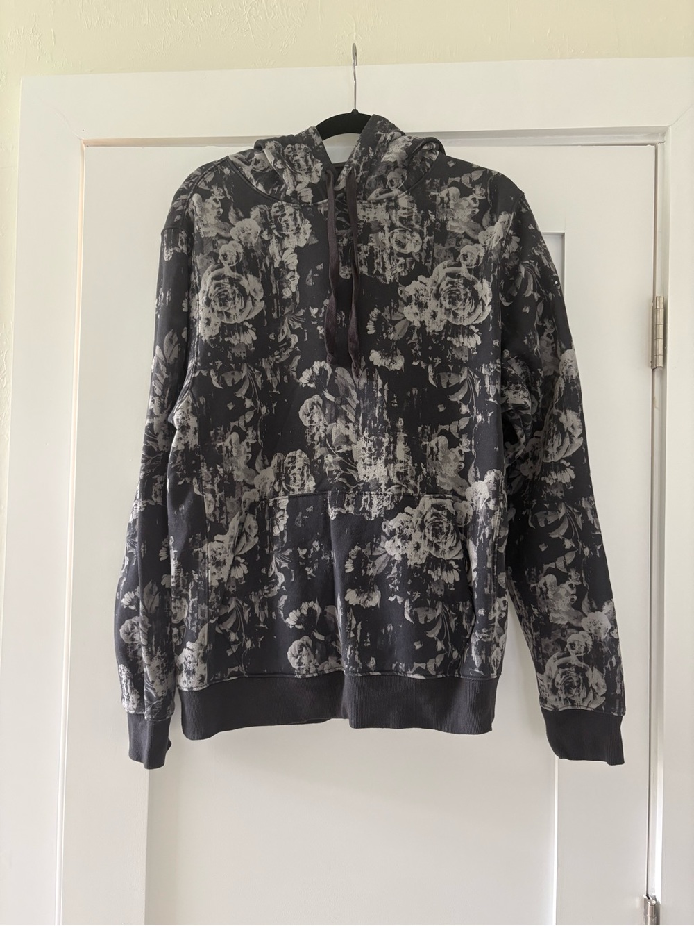 VRST Mens Black Grey Floral Rose All Over Print Pullover Fleece Hoodie Size M
